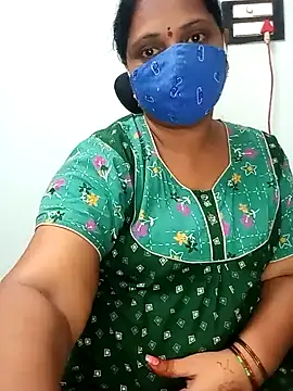 Snapshot of yours-kavaya chatting on February 28, 2025, 5:59 am yours-kavaya online show from February 28, 2025, 5:59 am