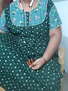 Snapshot of yours-kavaya chatting on March 4, 2025, 6:50 pm yours-kavaya online show from March 4, 2025, 6:50 pm