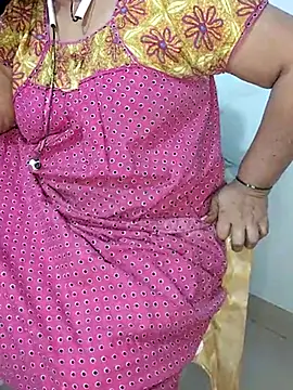 Snapshot of yours-kavaya chatting on March 6, 2025, 12:41 pm yours-kavaya online show from March 6, 2025, 12:41 pm