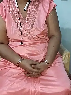 Snapshot of yours-kavaya chatting on March 9, 2025, 2:39 am yours-kavaya online show from March 9, 2025, 2:39 am