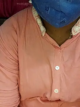 Snapshot of yours-kavaya chatting on October 4, 2025, 6:33 am yours-kavaya online show from October 4, 2025, 6:33 am