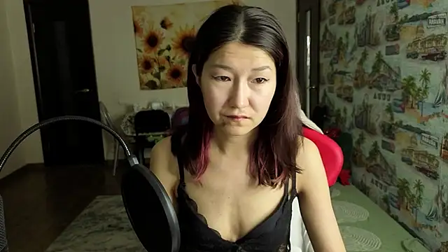 LeyylaStoone online show from May 30, 2026, 2:52 am