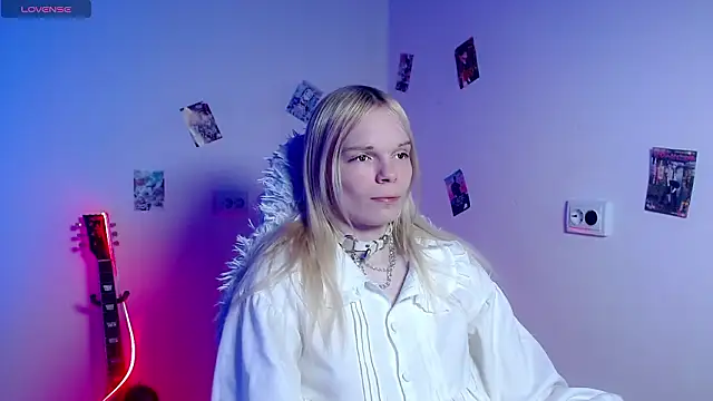 Emily Nyaffee online show from March 23, 2026, 1:26 pm