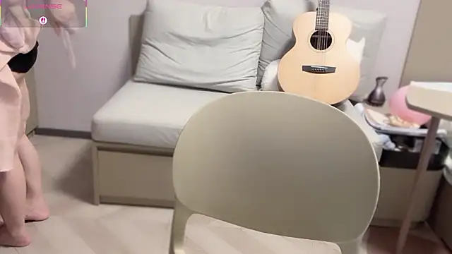 Snapshot of A-xena chatting on October 12, 2025, 3:11 pm A-xena online show from October 12, 2025, 3:11 pm