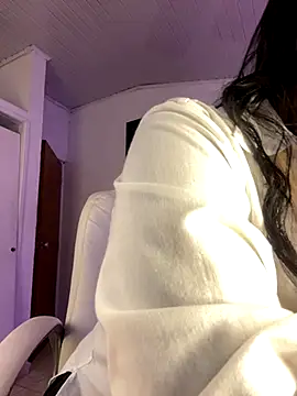 Snapshot of NatashaBrown12 chatting on September 19, 2025, 12:17 pm NatashaBrown12 online show from September 19, 2025, 12:17 pm