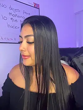 Snapshot of NatashaBrown12 chatting on November 12, 2025, 12:38 pm NatashaBrown12 online show from November 12, 2025, 12:38 pm