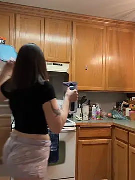 LadyLena1 online show from January 4, 2025, 2:56 am