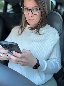 LadyLena1 online show from September 15, 2025, 3:45 pm