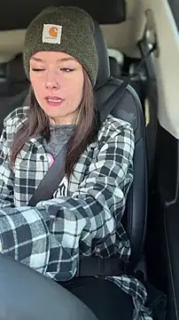 Snapshot of LadyLena1 chatting on February 5, 2026, 7:07 pm LadyLena1 online show from February 5, 2026, 7:07 pm