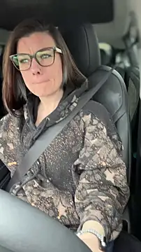 Snapshot of LadyLena1 chatting on February 20, 2026, 9:37 pm LadyLena1 online show from February 20, 2026, 9:37 pm