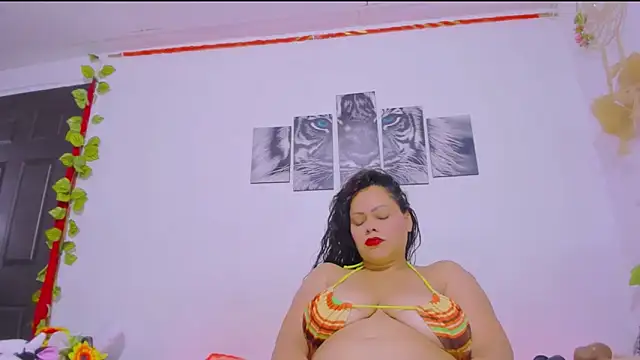 Snapshot of Alhelqueen chatting on March 7, 2025, 8:56 am Alhelqueen online show from March 7, 2025, 8:56 am