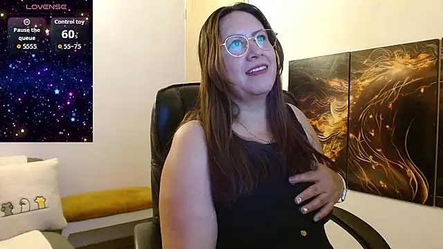 amalia brunette online show from February 10, 2026, 1:43 am