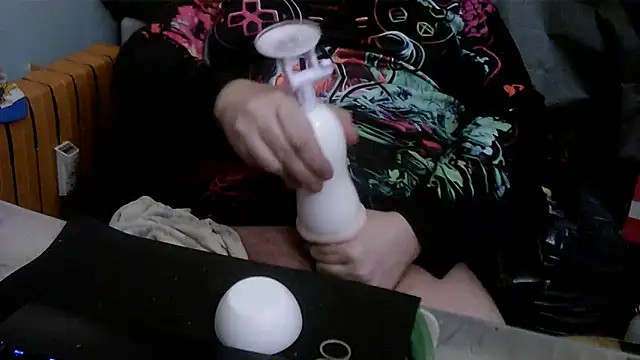 porkorossy online show from February 11, 2026, 9:47 am