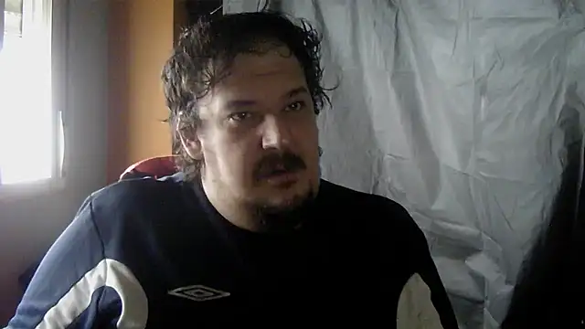 porkorossy online show from February 12, 2026, 7:58 am