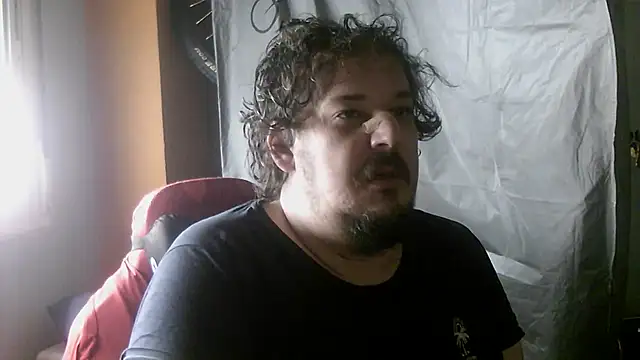 porkorossy online show from March 11, 2026, 8:20 am