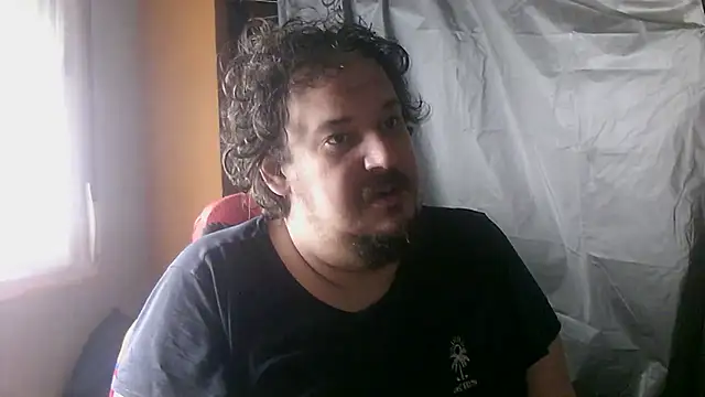 porkorossy online show from March 13, 2026, 7:59 am