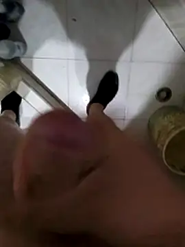 Snapshot of hotman8209 chatting on November 3, 2025, 3:35 pm hotman8209 online show from November 3, 2025, 3:35 pm