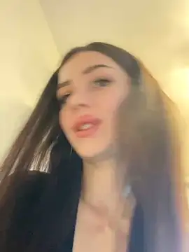 SofiaLaLight online show from February 3, 2025, 8:24 am