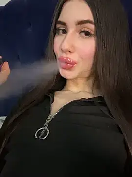 SofiaLaLight online show from March 21, 2025, 3:33 am