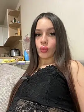 SofiaLaLight online show from September 25, 2025, 4:21 pm