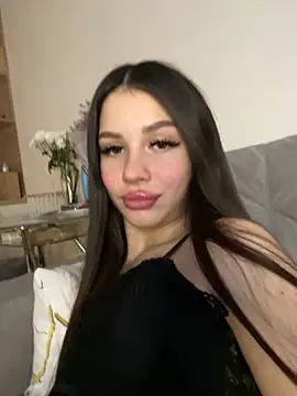 SofiaLaLight online show from October 19, 2025, 10:49 am