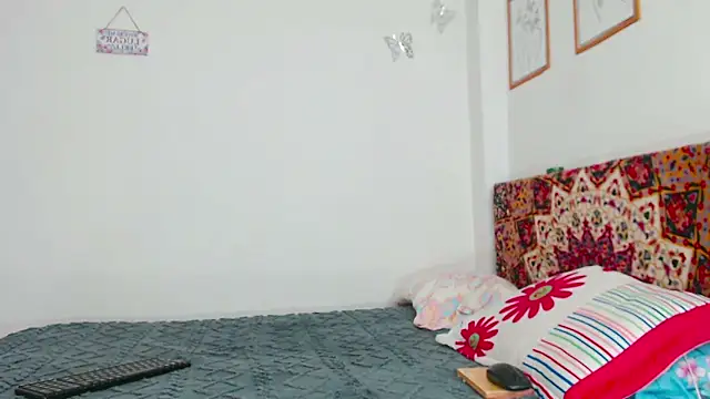 Snapshot of verocute7 chatting on September 24, 2025, 2:59 am verocute7 online show from September 24, 2025, 2:59 am