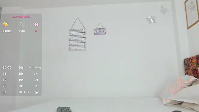 verocute7 online show from November 17, 2025, 1:55 am