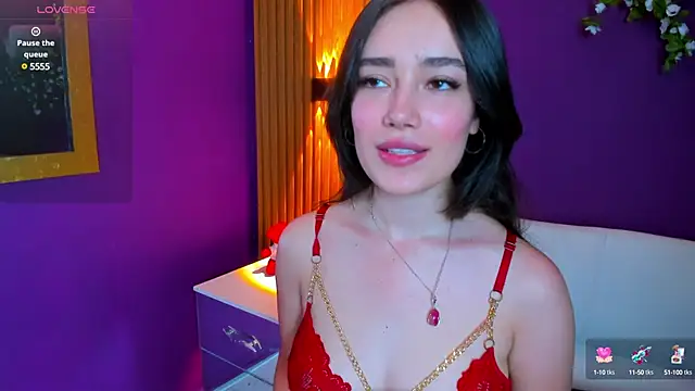 Snapshot of Kate_Amaretto_ chatting on December 16, 2024, 7:54 pm Kate Amaretto online show from December 16, 2024, 7:54 pm