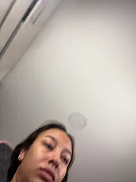 DianaHopson online show from December 4, 2025, 11:08 am