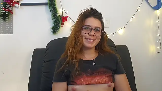 irinasweet27 online show from December 22, 2024, 4:06 am