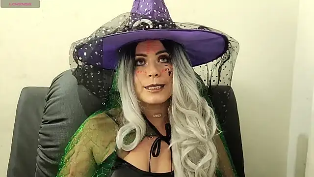 irinasweet27 online show from October 31, 2025, 1:50 am