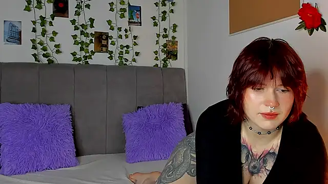 miss Lizzy online show from February 5, 2026, 1:21 am