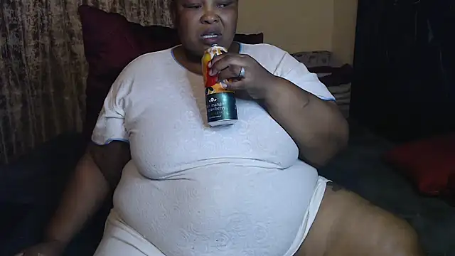 Snapshot of DELICIOUSSXX73 chatting on February 4, 2025, 7:00 pm DELICIOUSSXX73 online show from February 4, 2025, 7:00 pm
