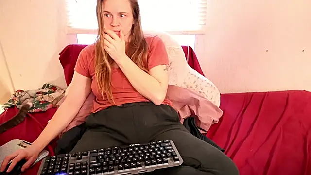 xxpixeyxx online show from February 17, 2026, 3:19 pm