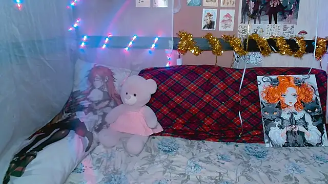 Usagi Blush  online show from December 14, 2024, 1:39 am