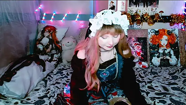 Usagi Blush  online show from January 8, 2025, 2:03 am