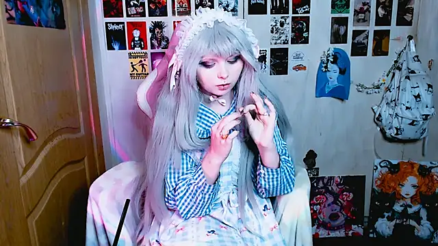 Usagi Blush  online show from September 17, 2025, 8:54 pm