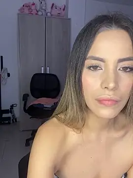 amelye saens online show from January 19, 2025, 11:10 pm