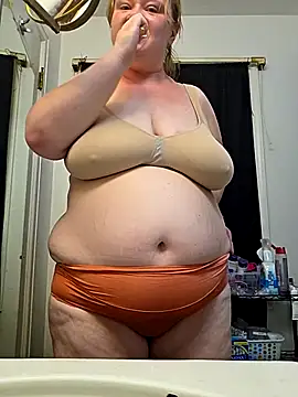 Snapshot of virgieblanca chatting on October 5, 2025, 3:05 am virgieblanca online show from October 5, 2025, 3:05 am