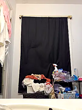 Snapshot of virgieblanca chatting on October 14, 2025, 2:01 am virgieblanca online show from October 14, 2025, 2:01 am