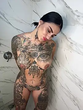 Snapshot of Kleeopatra_ chatting on February 8, 2025, 3:41 am Kleeopatra online show from February 8, 2025, 3:41 am