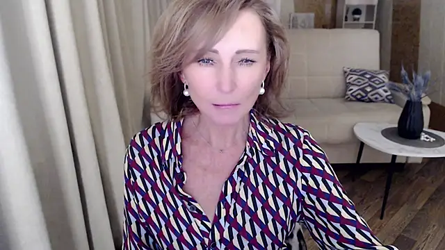 HornyMilf 777 online show from January 14, 2025, 11:53 am