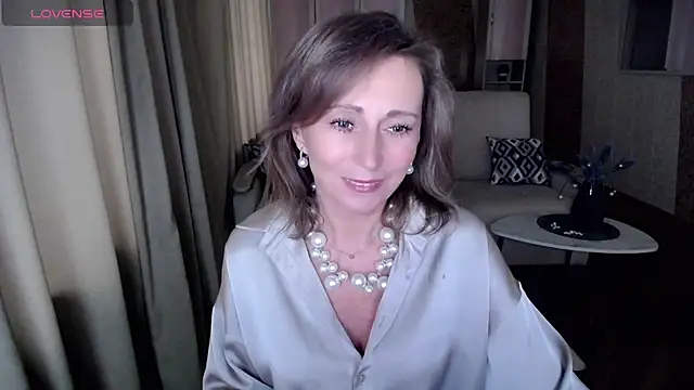 HornyMilf 777 online show from February 4, 2025, 5:10 am