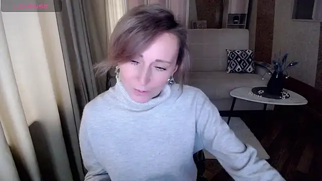 HornyMilf 777 online show from February 4, 2025, 11:16 am