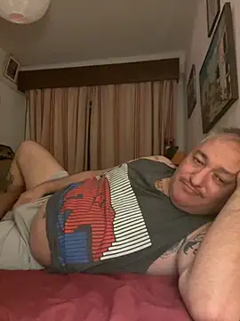 Snapshot of Russirayu chatting on October 10, 2025, 9:25 pm Russirayu online show from October 10, 2025, 9:25 pm