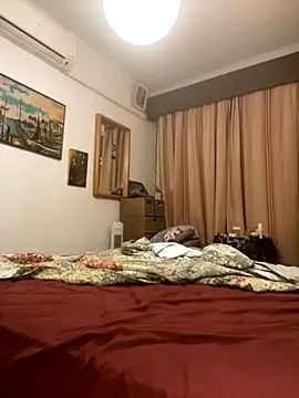 Snapshot of Russirayu chatting on October 17, 2025, 9:28 pm Russirayu online show from October 17, 2025, 9:28 pm