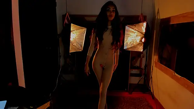 EmmaDuque online show from December 14, 2025, 3:23 am