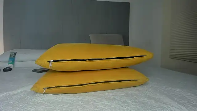  Molly rosse  online show from January 17, 2026, 1:05 pm