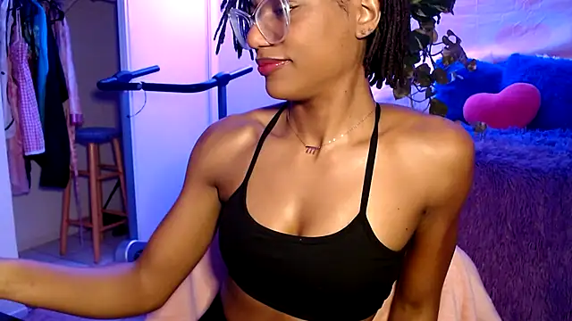 CocoSage online show from December 2, 2025, 11:56 pm