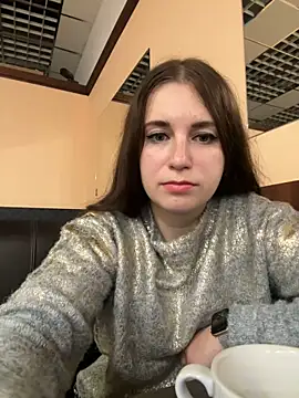 Teylor Love online show from September 25, 2025, 3:05 pm